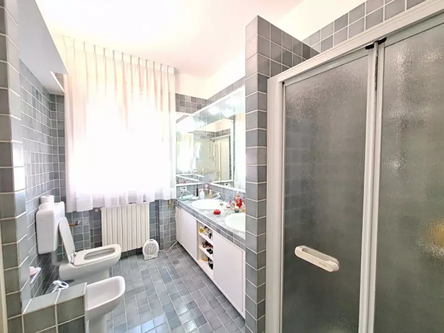 Immagine 23 di Villa in vendita  in Via Ciro Menotti a Rovigo