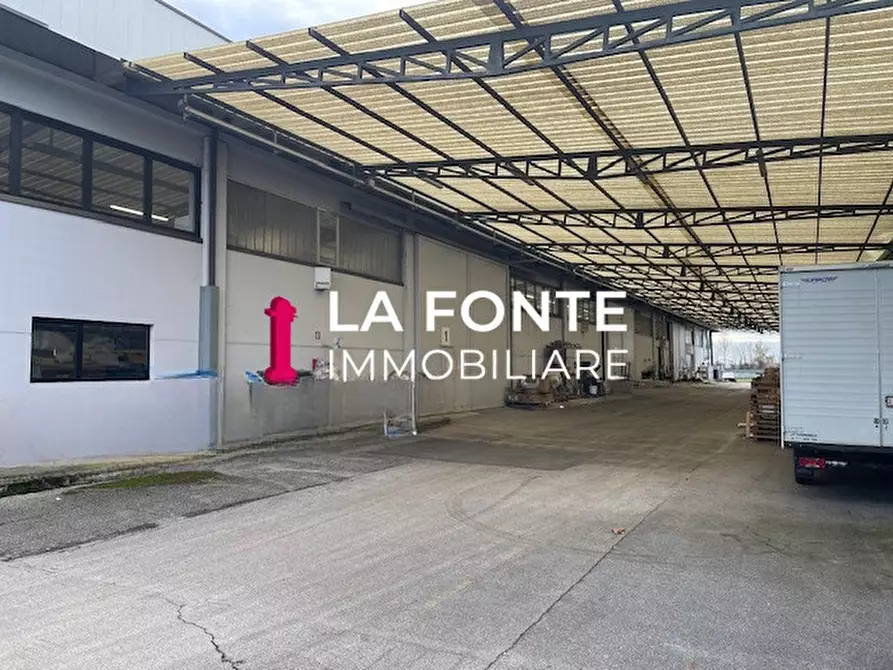 Immagine 27 di Capannone industriale in affitto  in via Lombardia a Pianiga