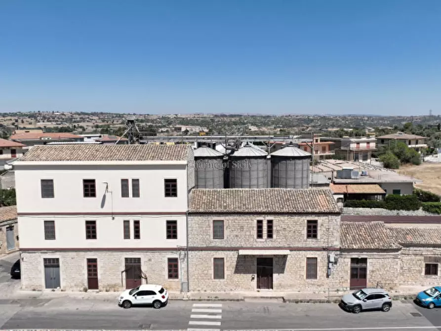 Immagine 1 di Capannone industriale in vendita  in Via Cellina a Modica