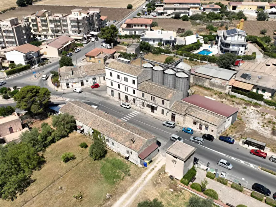Immagine 6 di Capannone industriale in vendita  in Via Cellina a Modica