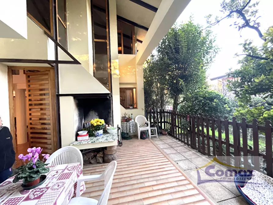 Immagine 1 di Villa in vendita  in Via Appia Monterosso a Abano Terme