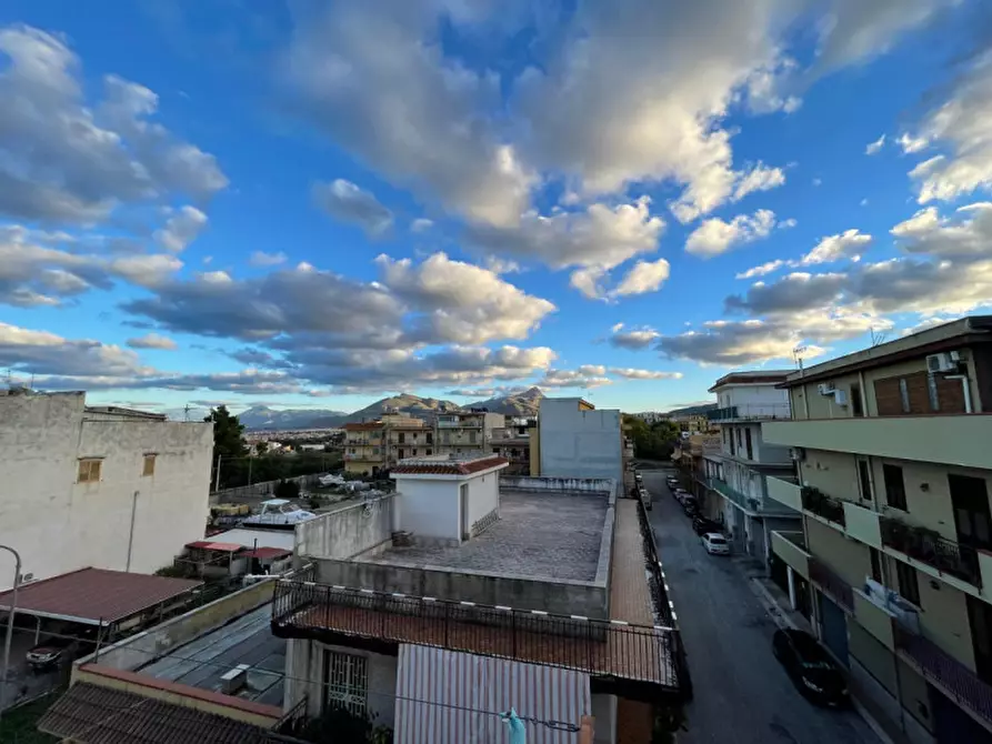 Immagine 15 di Appartamento in vendita  in VIA Gucciardini 13 a Bagheria