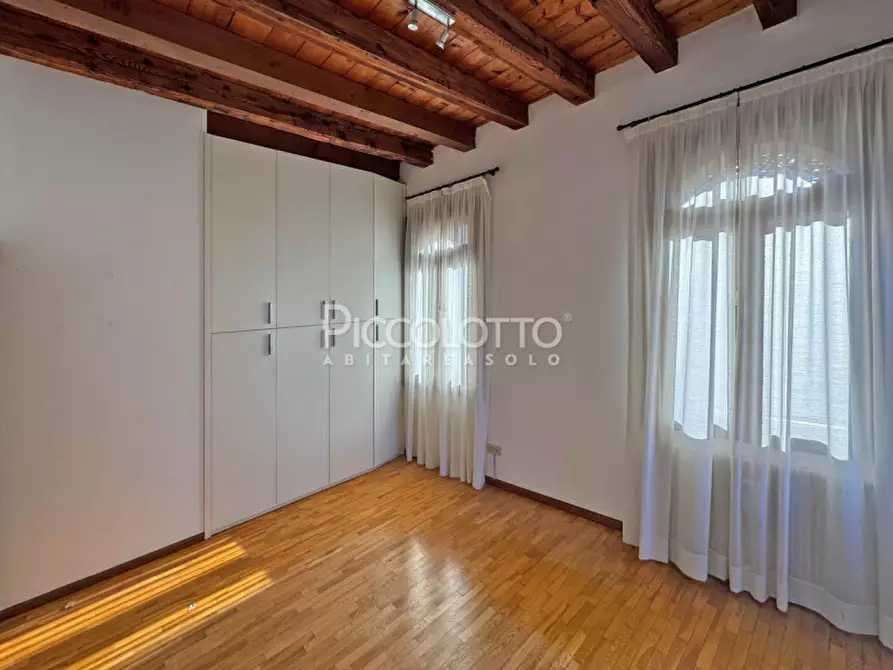 Immagine 10 di Appartamento in vendita  in via Pietro Bembo a Asolo