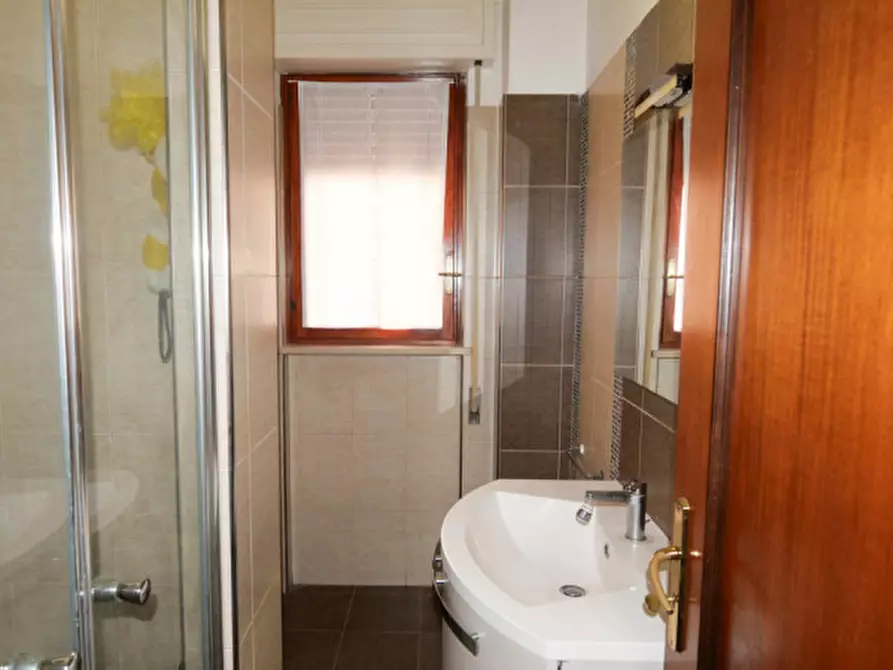 Immagine 12 di Appartamento in vendita  in Viale Alcione a Francavilla Al Mare