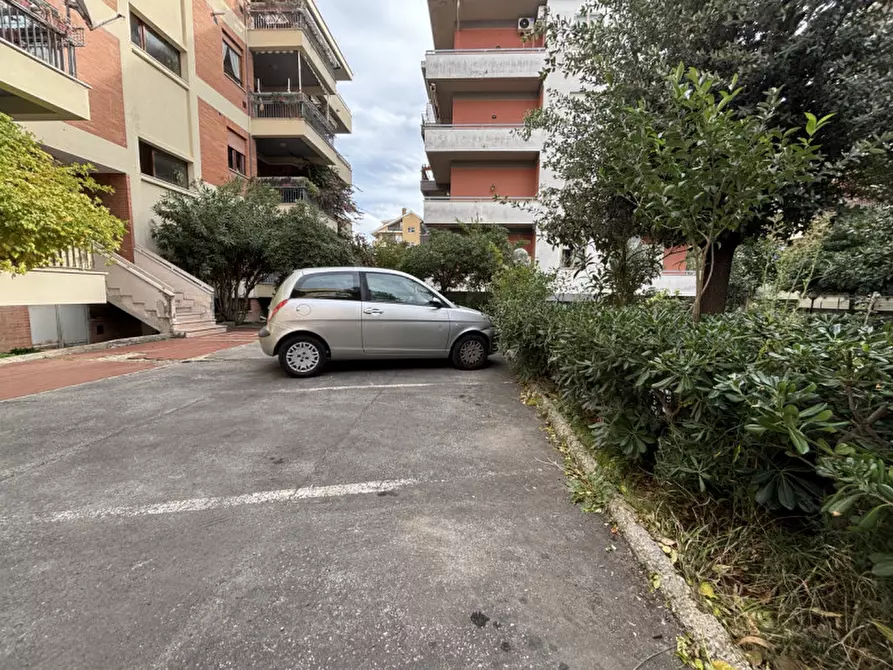 Immagine 22 di Appartamento in vendita  in Viale Alcione a Francavilla Al Mare