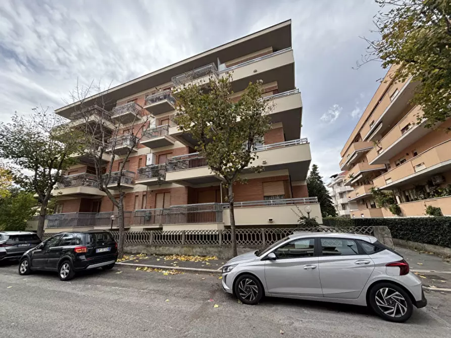 Immagine 25 di Appartamento in vendita  in Viale Alcione a Francavilla Al Mare