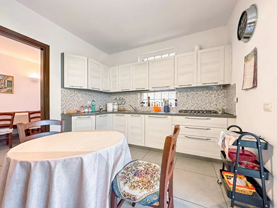 Immagine 15 di Villa in vendita  in Via Privata della Gera 11 a Colazza