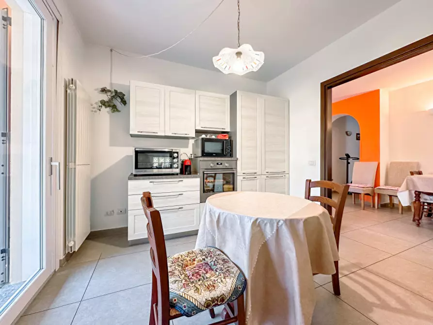 Immagine 16 di Villa in vendita  in Via Privata della Gera 11 a Colazza