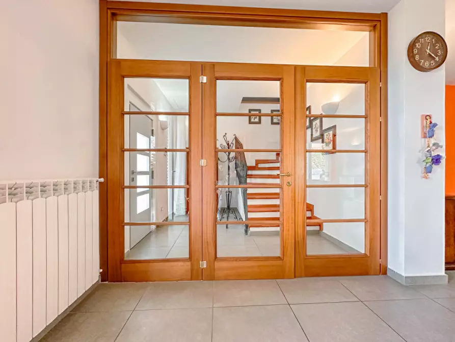 Immagine 24 di Villa in vendita  in Via Privata della Gera 11 a Colazza