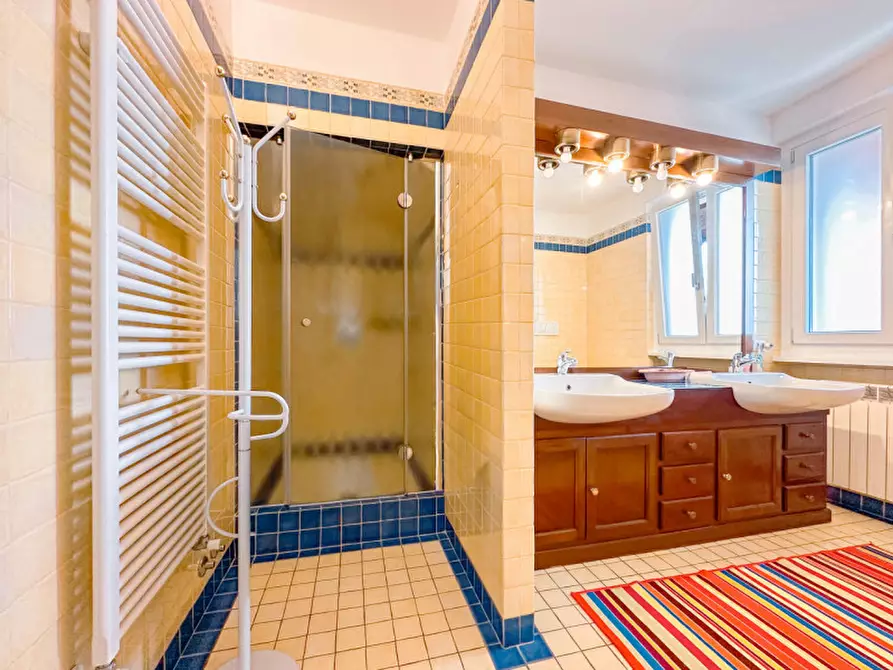 Immagine 35 di Villa in vendita  in Via Privata della Gera 11 a Colazza