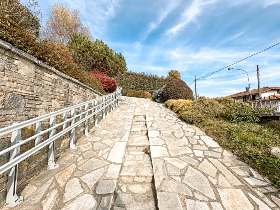 Immagine 40 di Villa in vendita  in Via Privata della Gera 11 a Colazza