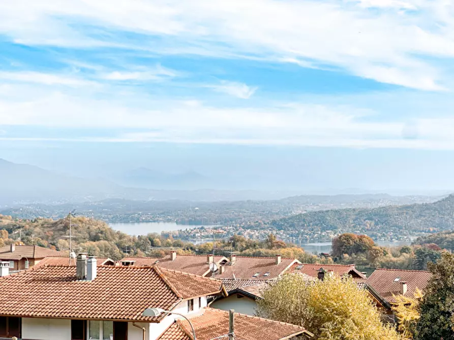 Immagine 43 di Villa in vendita  in Via Privata della Gera 11 a Colazza