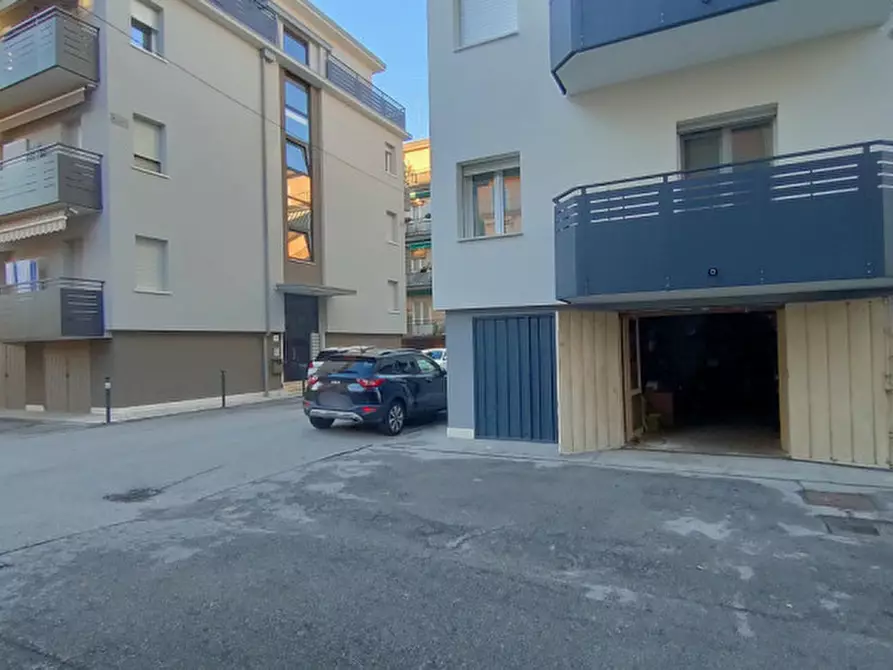 Immagine 2 di Garage in vendita  in Carpenedo a Venezia