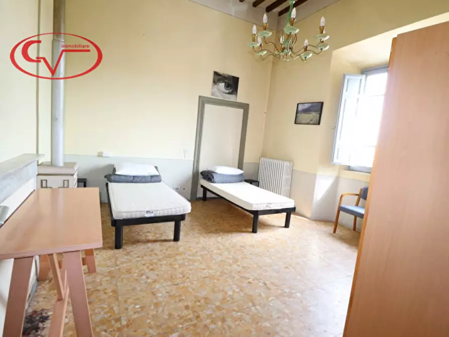 Immagine 28 di Villa in vendita  in via roma a Bucine