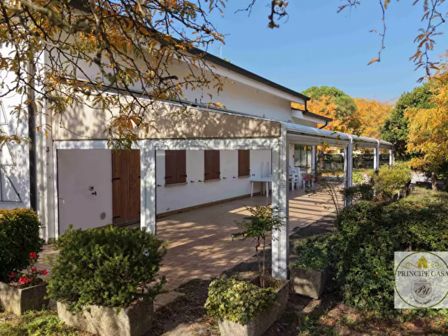 Immagine 1 di Attività commerciale in vendita  in via cavalcaressa a Cinto Euganeo