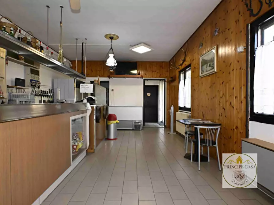 Immagine 13 di Attività commerciale in vendita  in via cavalcaressa a Cinto Euganeo