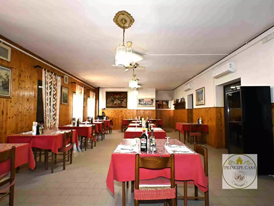 Immagine 15 di Attività commerciale in vendita  in via cavalcaressa a Cinto Euganeo