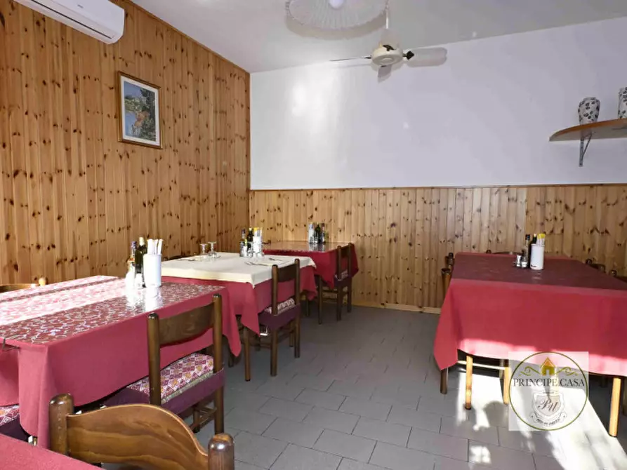 Immagine 17 di Attività commerciale in vendita  in via cavalcaressa a Cinto Euganeo