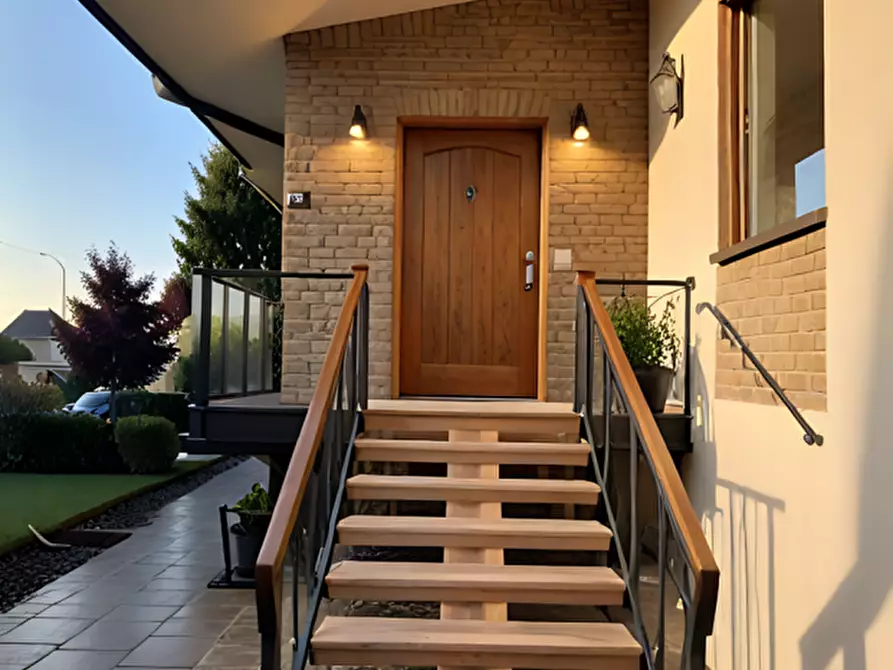 Immagine 3 di Casa indipendente in vendita  in Via Torresan Rino a Montebelluna