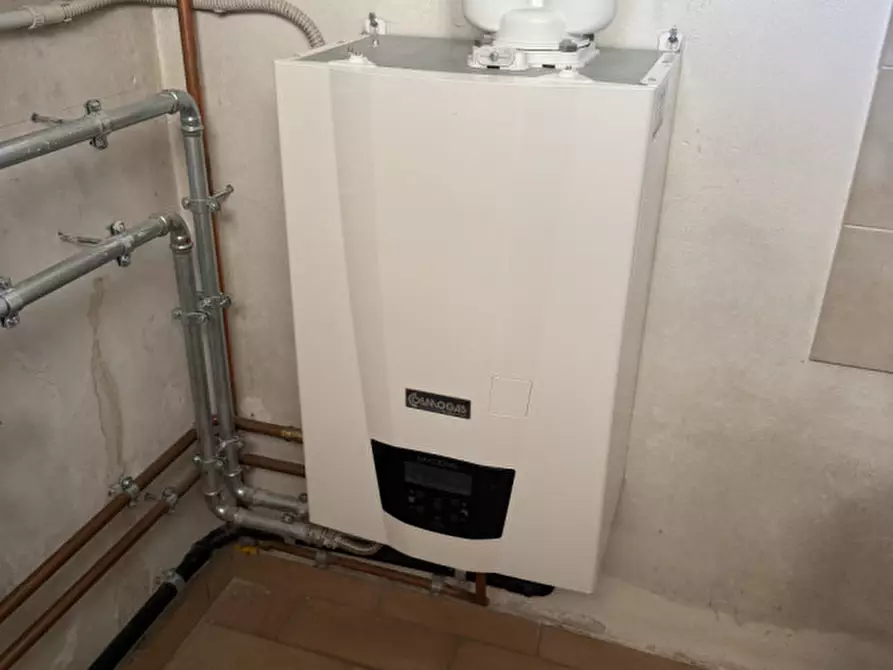 Immagine 26 di Casa indipendente in vendita  in Via Torresan Rino a Montebelluna