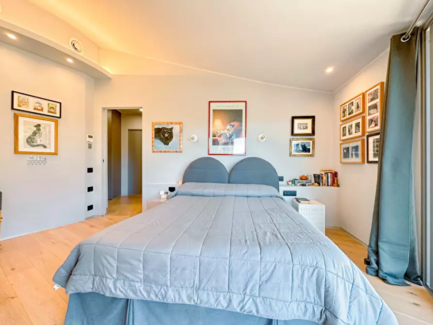 Immagine 14 di Villa in vendita  in corso risorgimento 348 a Ghiffa