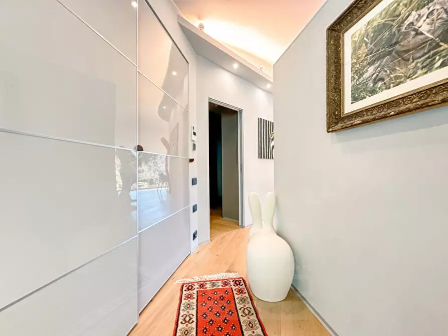 Immagine 18 di Villa in vendita  in corso risorgimento 348 a Ghiffa