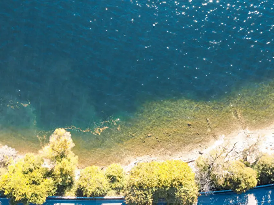 Immagine 42 di Villa in vendita  in corso risorgimento 348 a Ghiffa