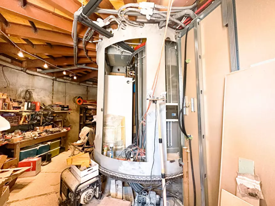 Immagine 47 di Villa in vendita  in corso risorgimento 348 a Ghiffa