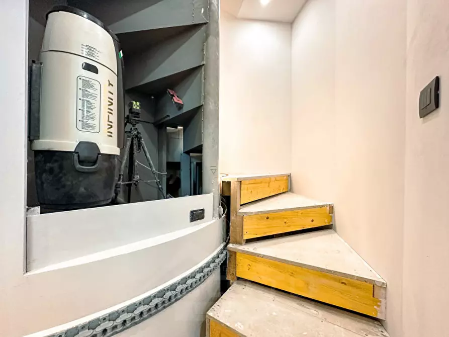 Immagine 48 di Villa in vendita  in corso risorgimento 348 a Ghiffa