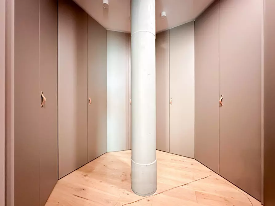 Immagine 49 di Villa in vendita  in corso risorgimento 348 a Ghiffa