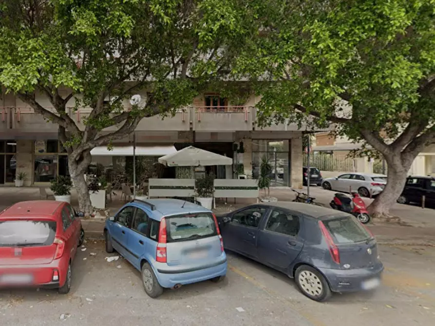 Immagine 2 di Negozio in vendita  in Via dell'Autonomia Siciliana, 86, 90143 Palermo PA, Italia a Palermo