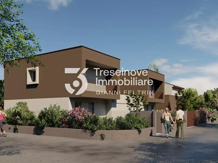 Immagine 1 di Casa bifamiliare in vendita  in Via San Pio X a Paese