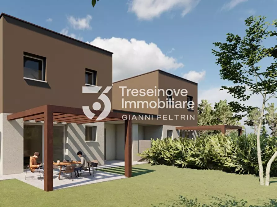 Immagine 6 di Casa bifamiliare in vendita  in Via San Pio X a Paese