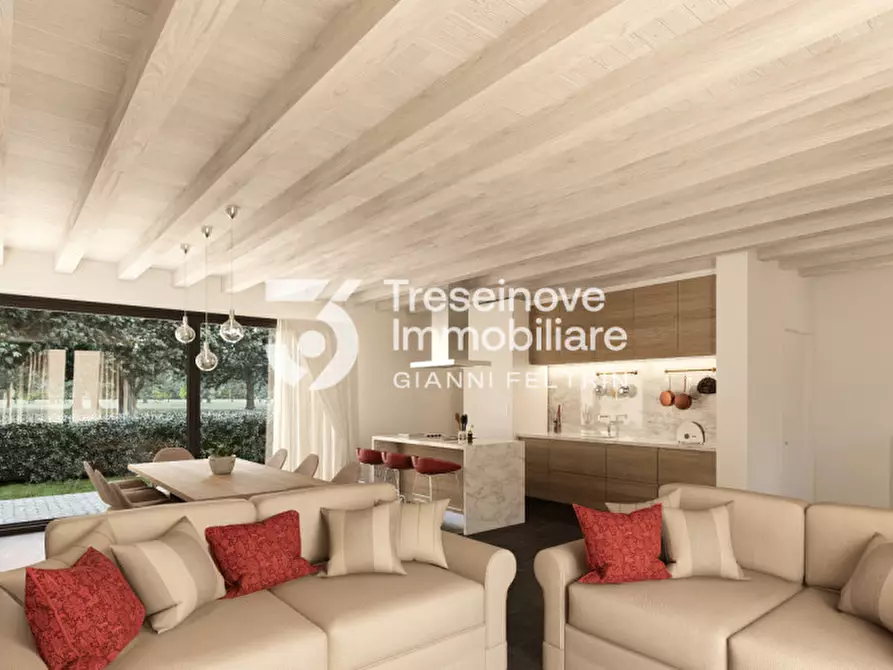 Immagine 16 di Casa bifamiliare in vendita  in Via San Pio X a Paese