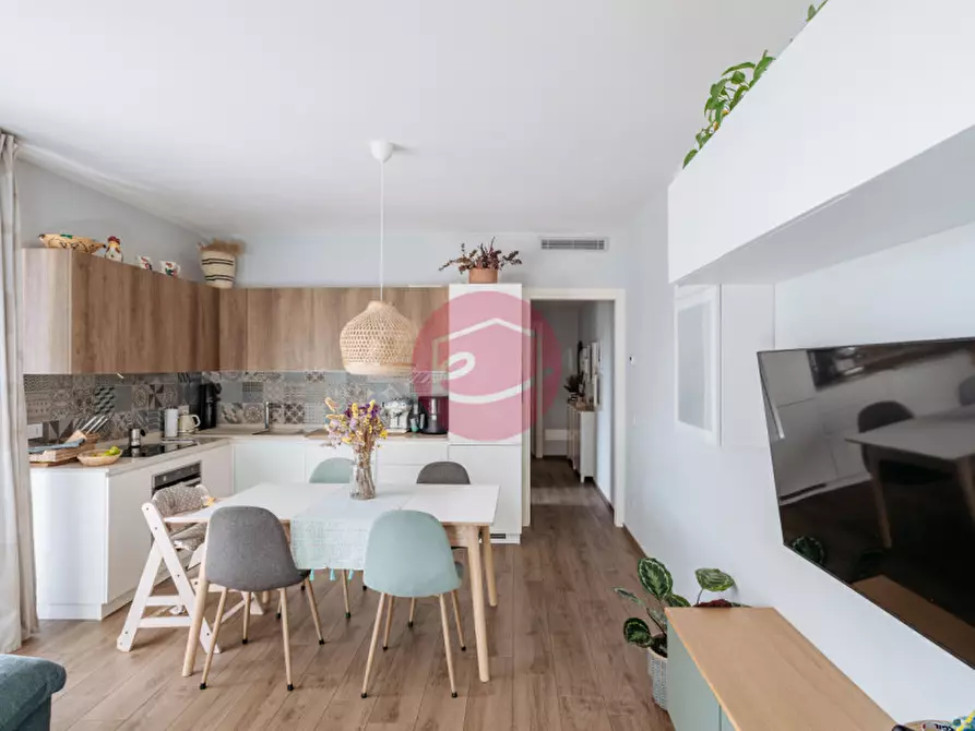 Immagine 4 di Appartamento in vendita  a Santarcangelo Di Romagna