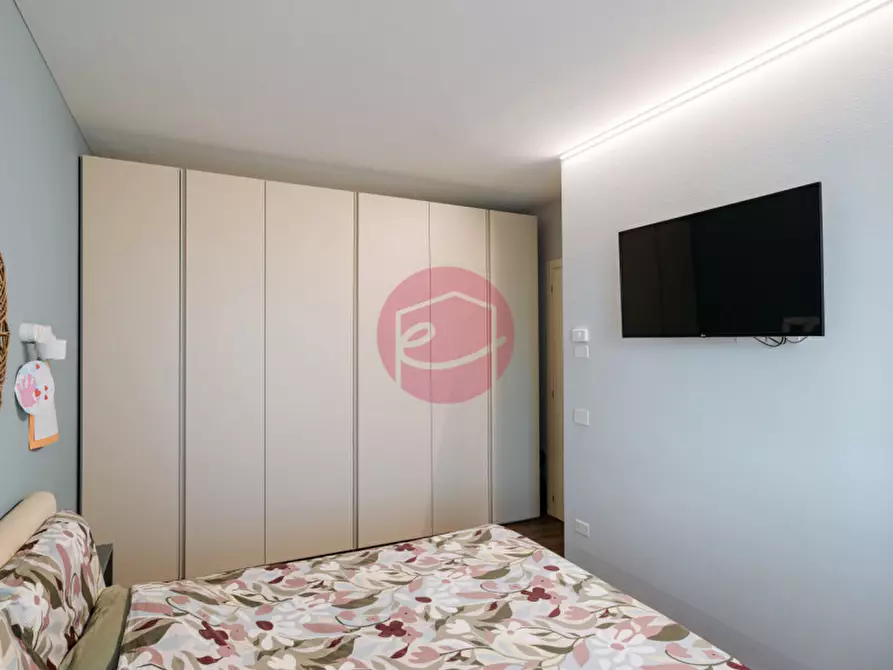 Immagine 11 di Appartamento in vendita  a Santarcangelo Di Romagna