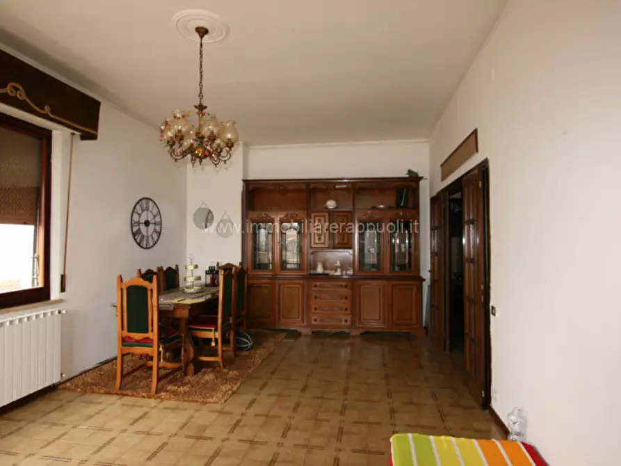 Immagine 1 di Appartamento in vendita  a Sinalunga