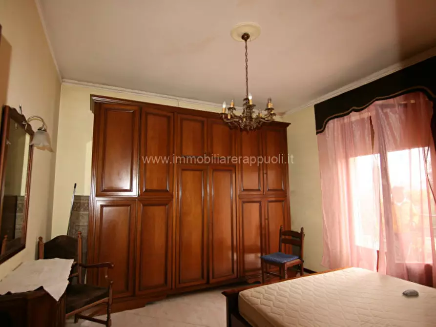 Immagine 9 di Appartamento in vendita  a Sinalunga