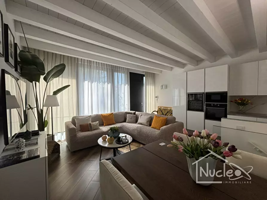 Immagine 3 di Villa in vendita  a Chioggia