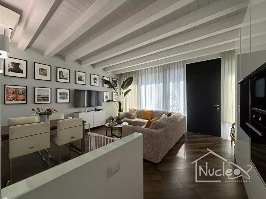 Immagine 6 di Villa in vendita  a Chioggia