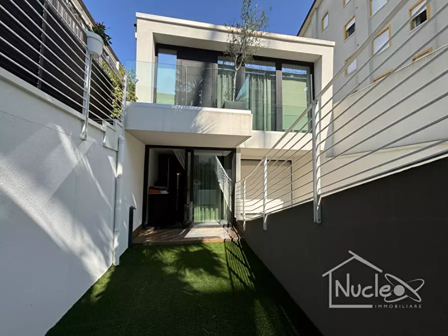 Immagine 47 di Villa in vendita  a Chioggia