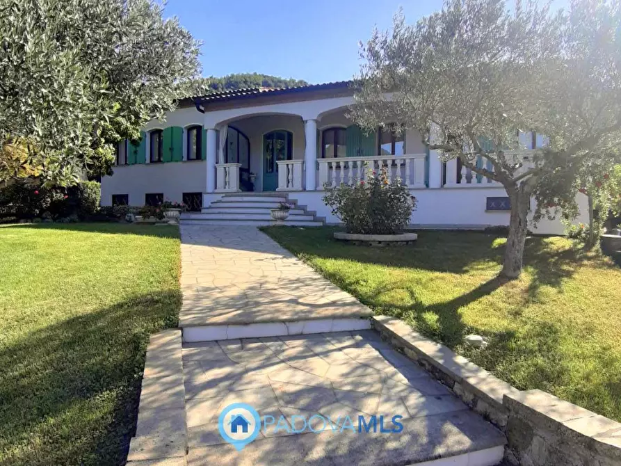 Immagine 6 di Villa in vendita  in Via Maso a Baone