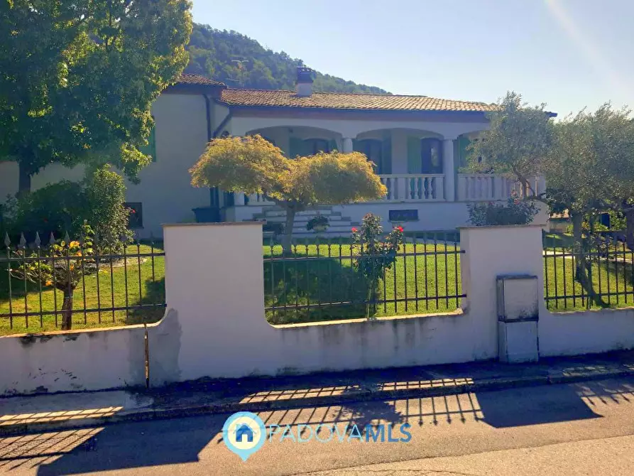 Immagine 7 di Villa in vendita  in Via Maso a Baone