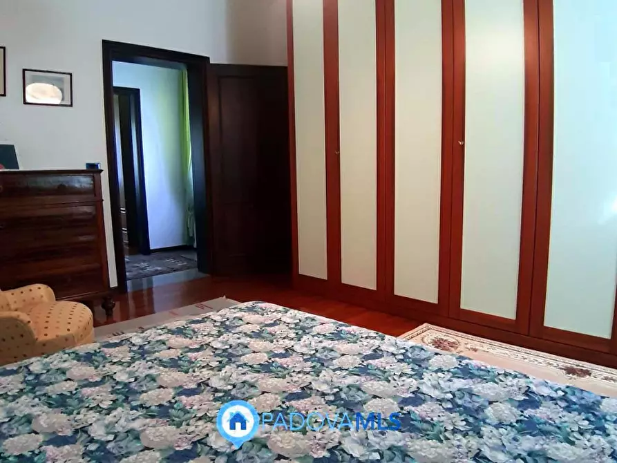 Immagine 52 di Villa in vendita  in Via Maso a Baone