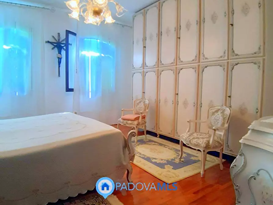 Immagine 53 di Villa in vendita  in Via Maso a Baone