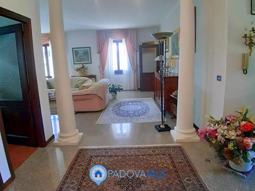 Immagine 58 di Villa in vendita  in Via Maso a Baone