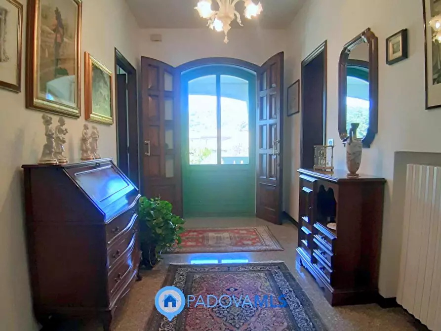 Immagine 59 di Villa in vendita  in Via Maso a Baone