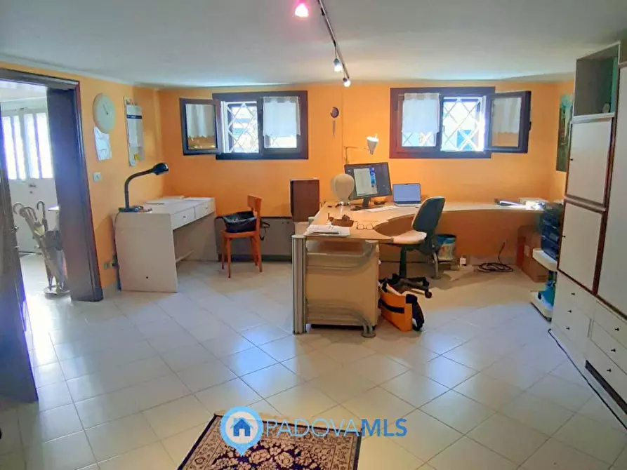 Immagine 66 di Villa in vendita  in Via Maso a Baone