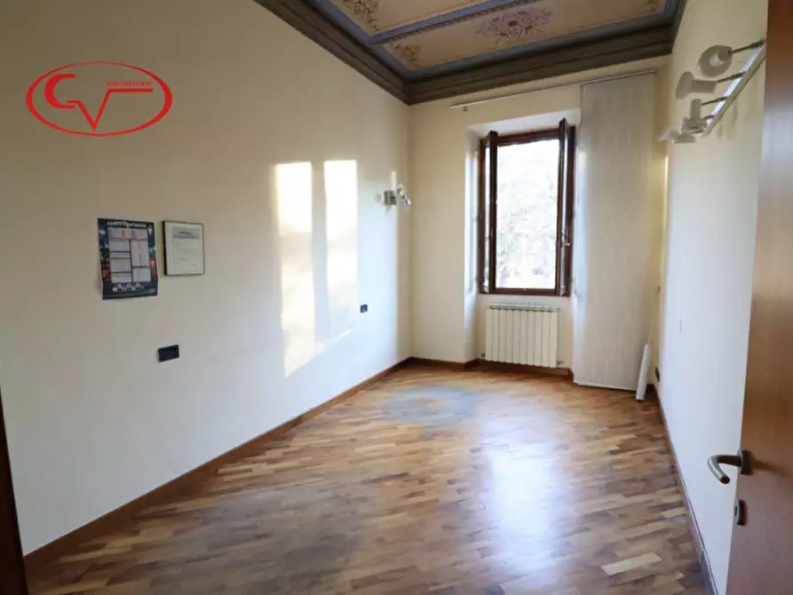 Immagine 2 di Appartamento in vendita  in Piazza Cesare Battisti a Montevarchi