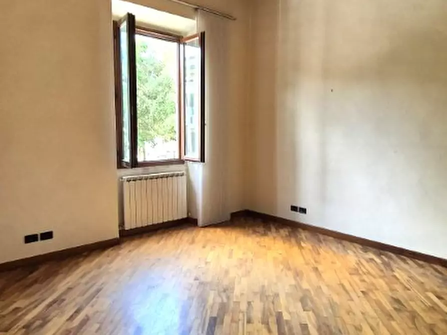 Immagine 2 di Appartamento in vendita  in Piazza Cesare Battisti a Montevarchi